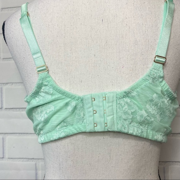 Savage Fenty mint green bralette size 36D - Picture 8 of 8